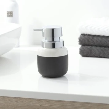 Sealskin Zeepdispenser Sphere Porcelein Zwart 5 Sealskin Zeepdispenser Sphere Porcelein Zwart - Afbeelding 3