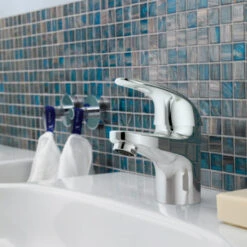GROHE Wastafelkraan Swift S-size Met Hendel En Waste Chroom -Badkamer Winkel 123 3176