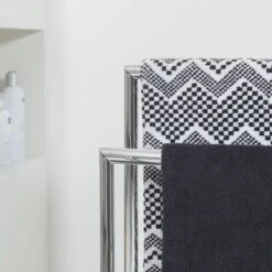 Sealskin Handdoekrek Tube Metaal Chroom 13 Sealskin Handdoekrek Tube Metaal Chroom -Badkamer Winkel 123 888